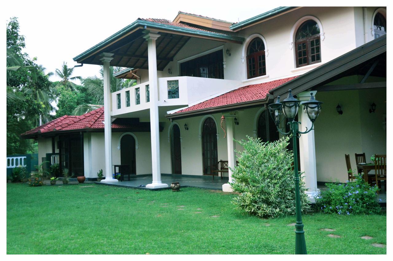 Villa Eco Green Negombo Buitenkant foto