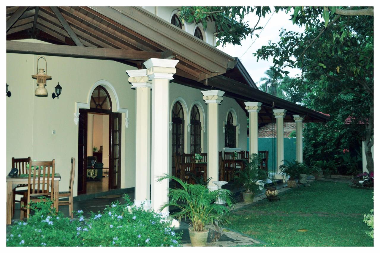Villa Eco Green Negombo Buitenkant foto