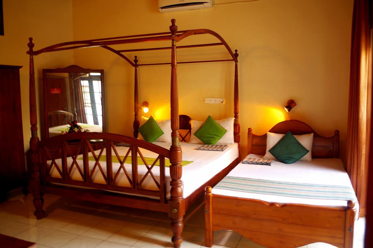 Villa Eco Green Negombo Buitenkant foto