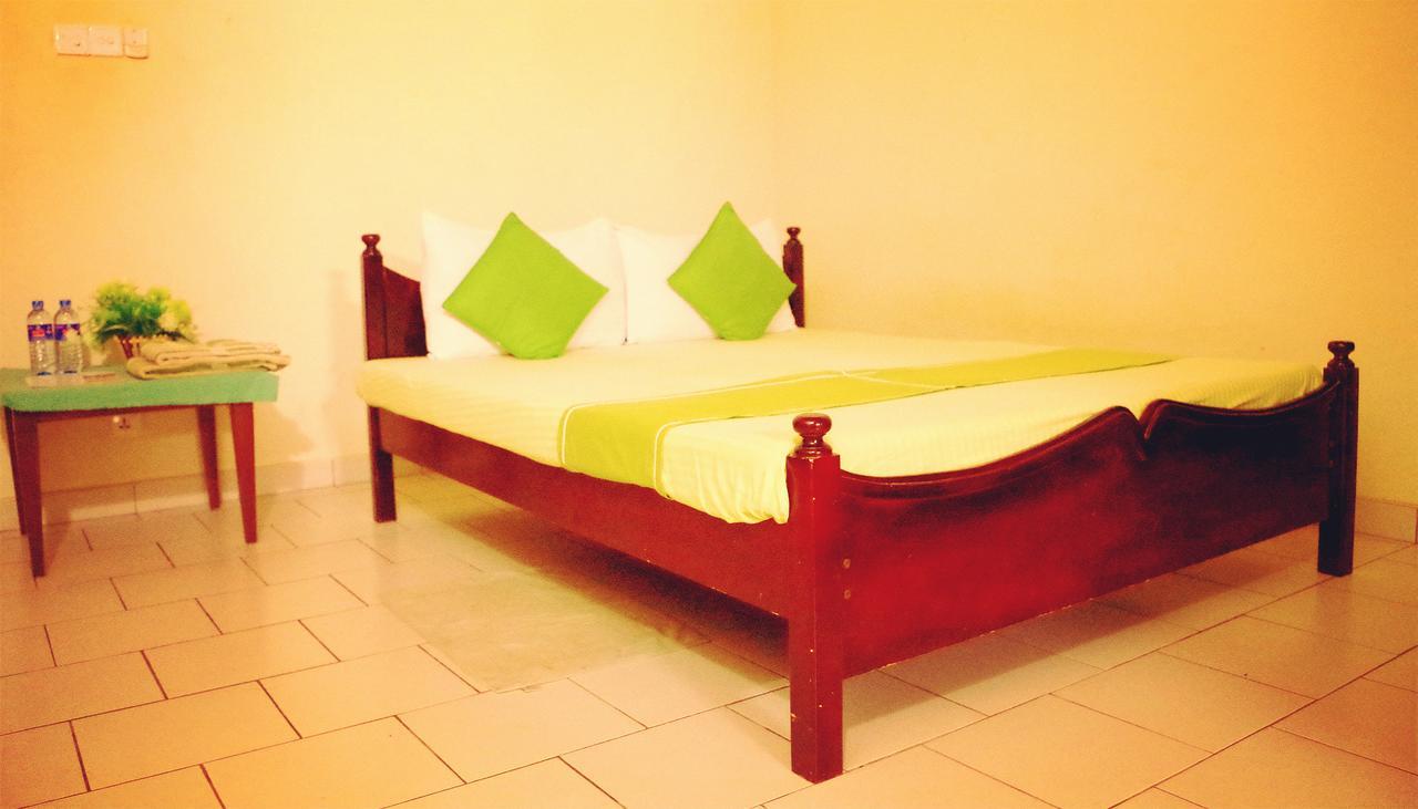 Villa Eco Green Negombo Buitenkant foto